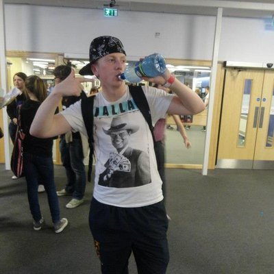 Profile Picture of Bradley Foote (@Bradderz_69) on Twitter