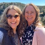 Profile Picture of Bloom with Leighanne & Whitney (@blooming.community) on Instagram