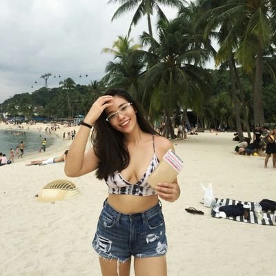 Profile Picture of Felicia Yap (@FeliciaaaYap) on Twitter