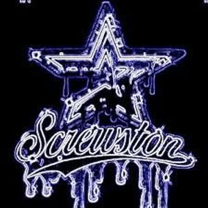 Matthew Velazquez - Myspace Profile Picture of Matthew Velazquez (@drappedupndrippedout) on Myspace