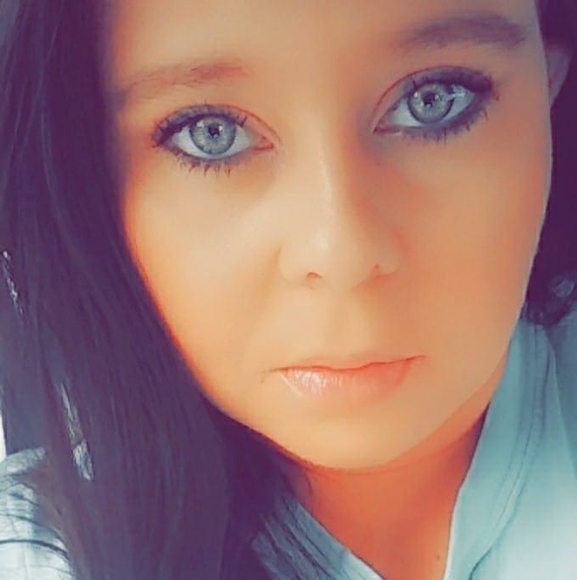 Profile Picture of Tiffany Povey (@mrspovey) on Poshmark