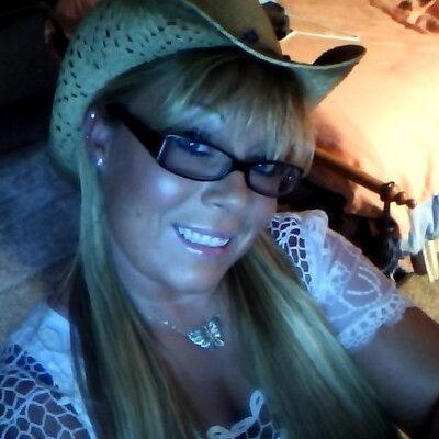 Profile Picture of Misty Fuller (@CamoCountryChic) on Twitter