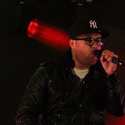 Profile Picture of Mattee Bee (@MatthewBrodrick) on Twitter