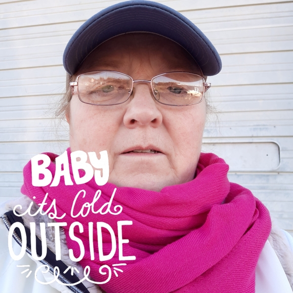 Profile Picture of Cami Edwards (@cami1967) on Poshmark