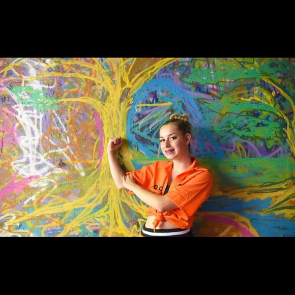 Profile Picture of Kennly Hoffman (@kennlyrose123) on Poshmark