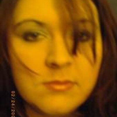 Profile Picture of Crystal Beard (@camoangel) on Twitter