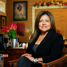 Profile Picture of Gloria Mitchell (@gmbailbonds) on Twitter