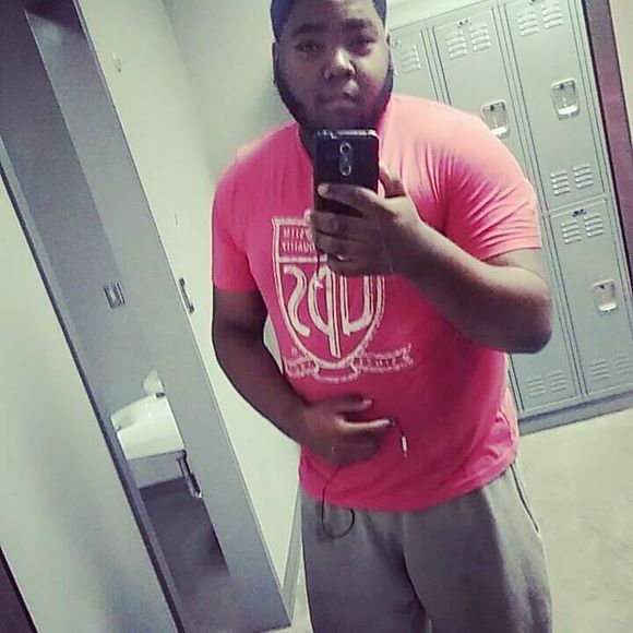 Profile Picture of Xavier Bennett (@xavierb929) on Poshmark