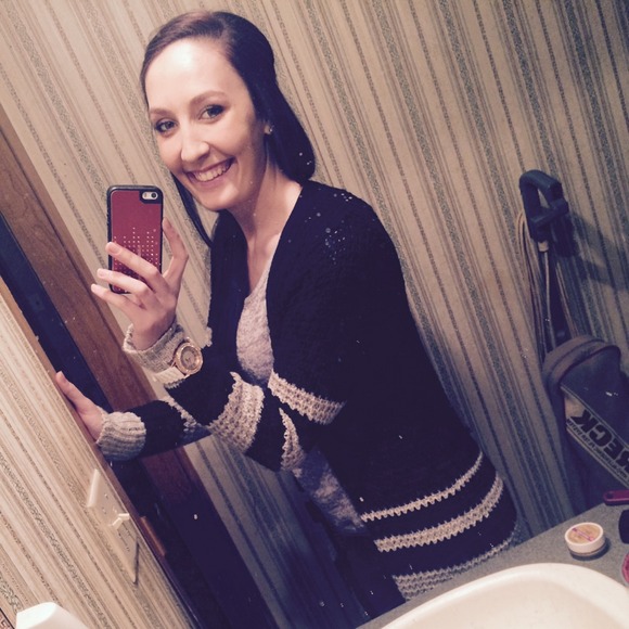 Profile Picture of Haley Pritchard (@haley1252) on Poshmark