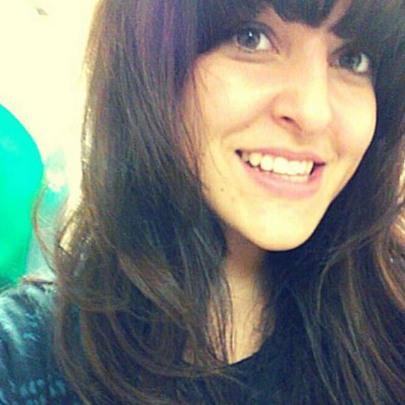 Profile Picture of Nina Caperna (@seekingdestiny6) on Poshmark