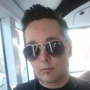Profile Picture of Alexander Casey (@ruchenli) on Myspace