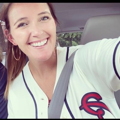 Profile Picture of Nicole Teefy  ✨ (@TEEEEEFYBABY) on Twitter