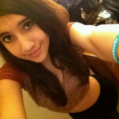 Profile Picture of Genesis Reyes (@genesisreyes_28) on Twitter