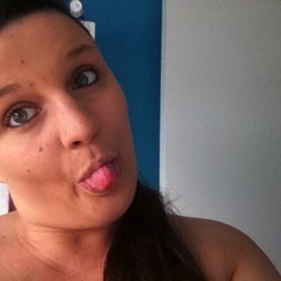 Profile Picture of Hayley (@HayleyGillett) on Twitter
