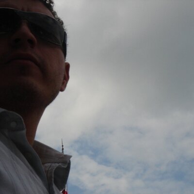 Profile Picture of AG Cedeno (@GonzAlejandro) on Twitter