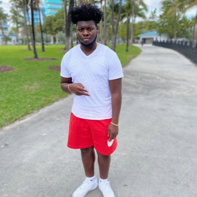 Profile Picture of ⚡️Sean Grimes Jr⚡️ (@Sgrimes_31) on Twitter