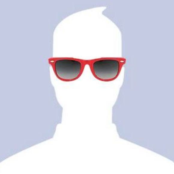 Profile Picture of Antony Veliyathu (@whyfly) on Poshmark