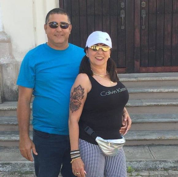 Profile Picture of Amor Amor (@marta1962) on Poshmark
