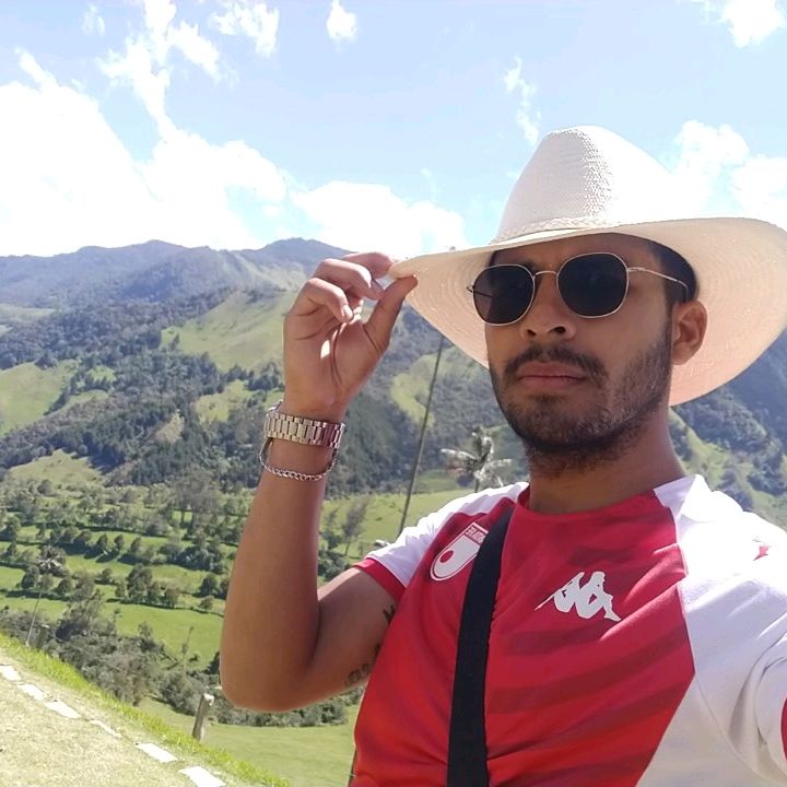 Profile Picture of Brian Vera (@brianvera702) on Tiktok