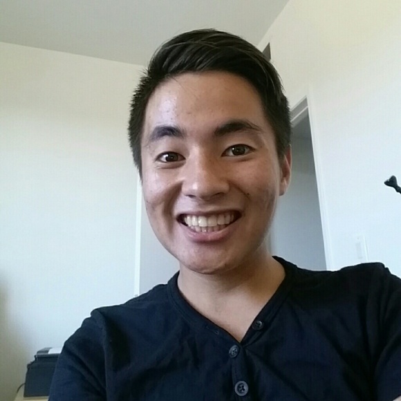 Profile Photo of Alan Nguyen (@nguyenal100) on Poshmark