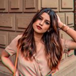 Profile Picture of Vibha Bhat〘 The Chic Streak 〙 (@vibha.bhat) on Instagram