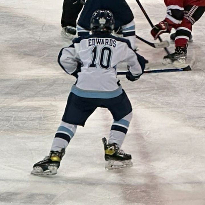 Profile Picture of Clayton_HOCKEY (@clayton_hockey10) on Tiktok