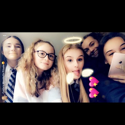 Profile Picture of Alice Kenny (@AliceKenny15) on Twitter
