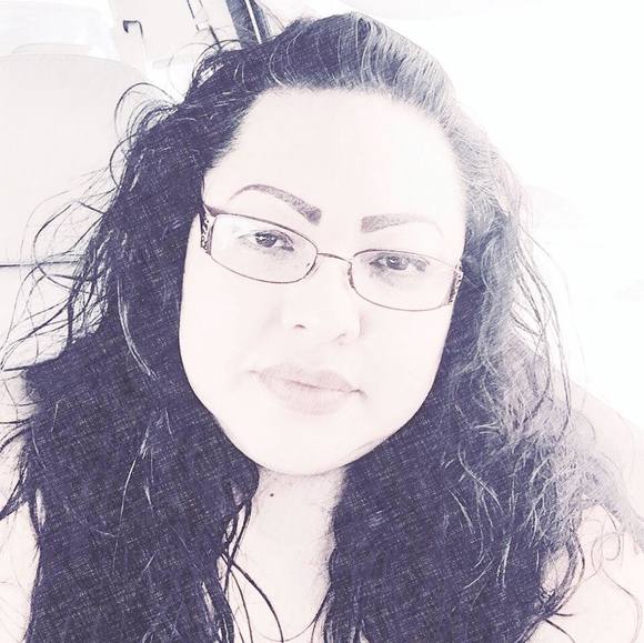 Profile Picture of Christina Ramage (@cramage77) on Poshmark