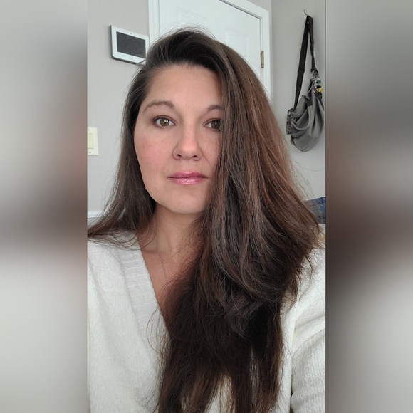 Profile Picture of Leakeisha Varnum (@leakeisha) on Poshmark