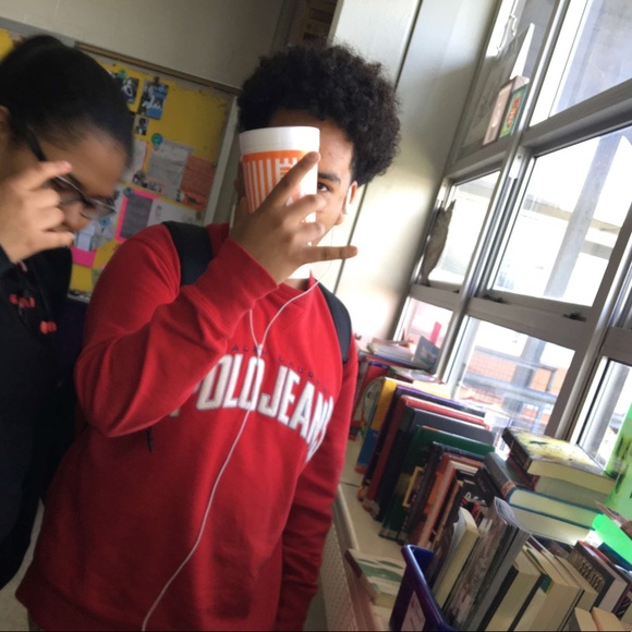 Profile Picture of Mark Humes (@themarkymarkk) on Poshmark