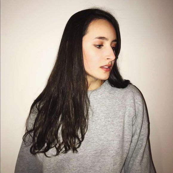 Profile Picture of Inara Junkala (@inarajunk) on Poshmark