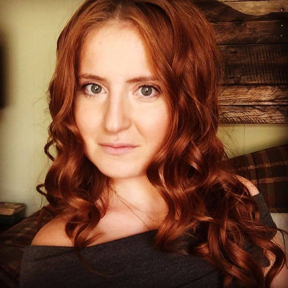 Profile Picture of Anna Prous (@aprous) on Poshmark