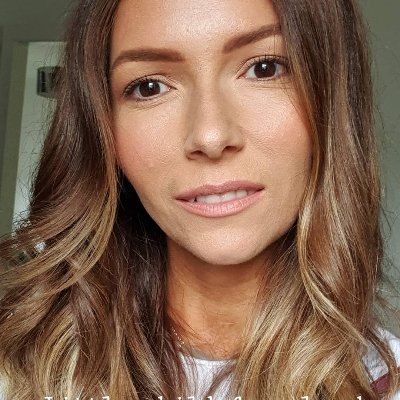 Profile Picture of Gillian Carroll (@Gillian31723418) on Twitter