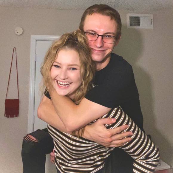 Bailey Farley - Poshmark Profile Picture of Bailey Farley (@bailey_farley) on Poshmark