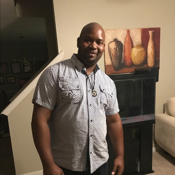 Profile Picture of Gerald Allen (@biggerald22) on Poshmark