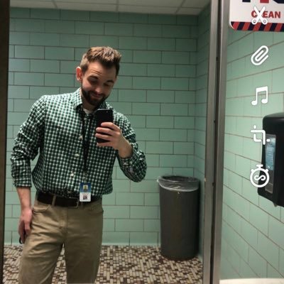 Profile Picture of Matt (@EvartsMatt) on Twitter