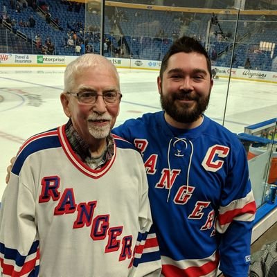 Profile Picture of John McCartney (@imjohnmccartney) on Twitter