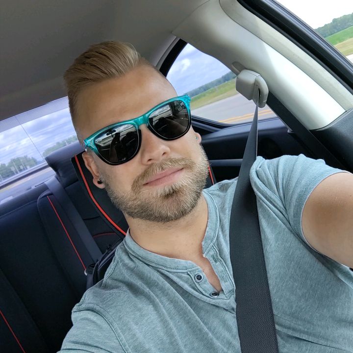 Profile Picture of Kyle Zobel (@kylezobel2) on Tiktok