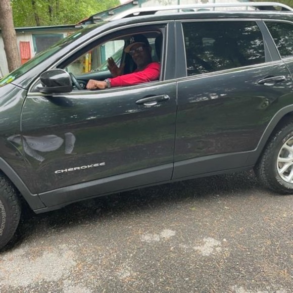 Profile Picture of William Morrison (@williammorri787) on Poshmark