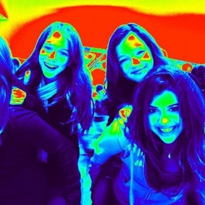 Profile Picture of Amanda Beadles (@amandasocha) on Twitter