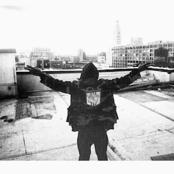 Profile Picture of Shaun Mcfall (@shaun_mcfall) on Poshmark