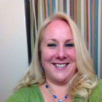 Profile Picture of Mary Shapiro (@mairevh708) on Twitter