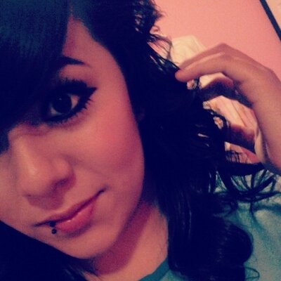 Profile Picture of Jacquelin Pulido (@deriss_jackie) on Twitter