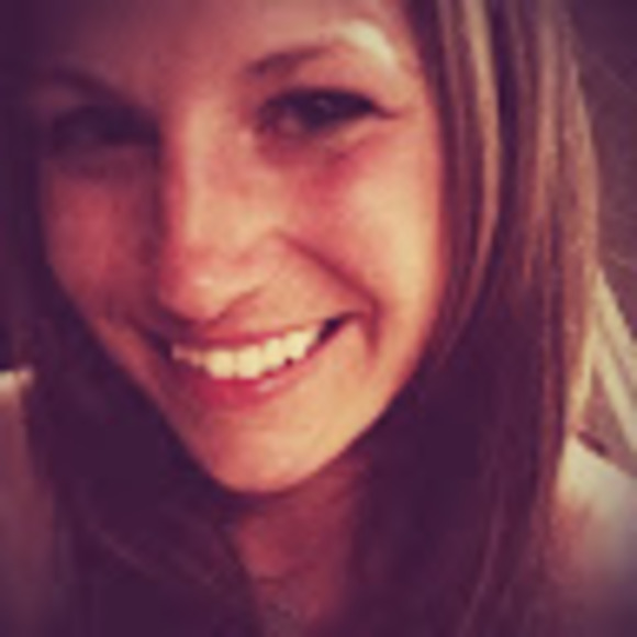 Profile Picture of Christine Tinetti (@cmt212) on Poshmark