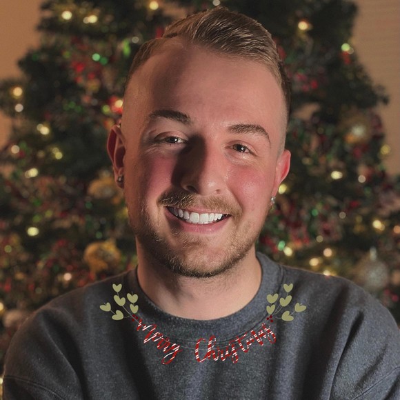 Profile Picture of Noah Jerard (@noahjerard) on Poshmark