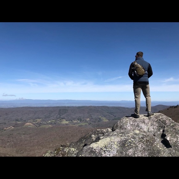 Profile Picture of Matt Holman (@matmat2009) on Poshmark