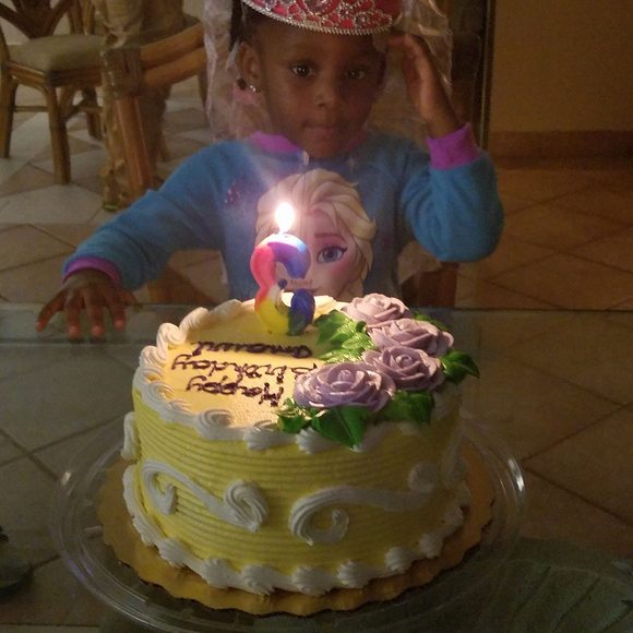 Profile Picture of Alfred Simpson (@baldhead40) on Poshmark