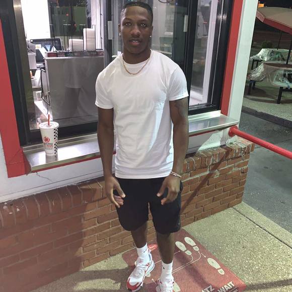 Profile Picture of Isaac Fields (@isaacfields) on Poshmark