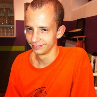 Profile Picture of Peter Vanek (@Saapowerfox) on Twitter