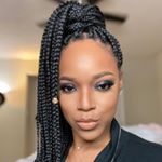 Profile Picture of ❤️LoLo❤️ (@laurawrightbeauty) on Instagram